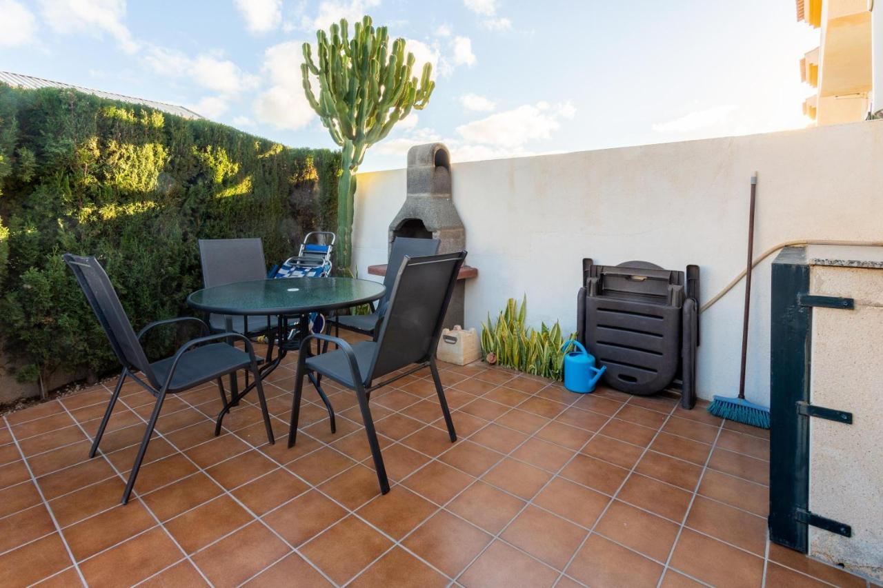 Pool-Side Townhouse In Cabo Roig Villa โอริอุเอลา ภายนอก รูปภาพ