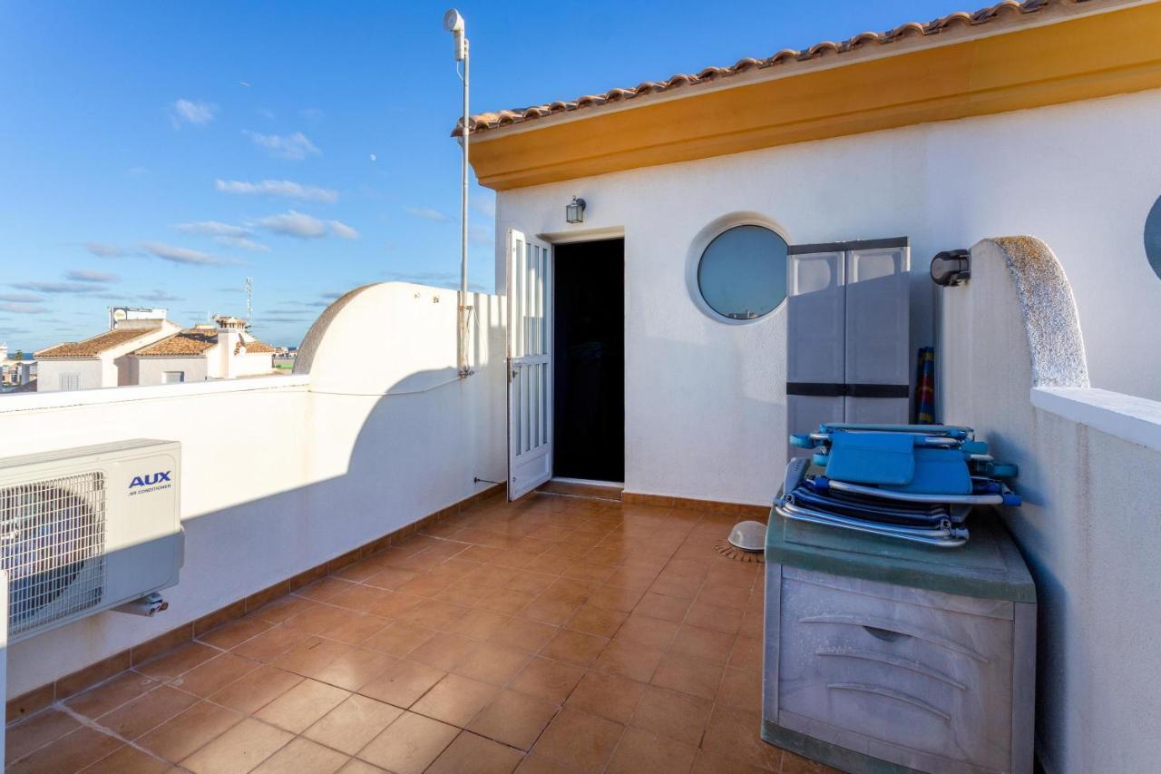 Pool-Side Townhouse In Cabo Roig Villa โอริอุเอลา ภายนอก รูปภาพ